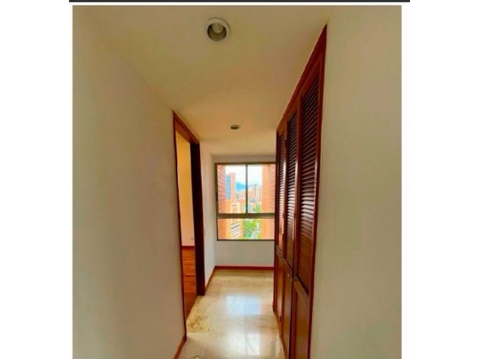 VENTA APARTAMENTO POBLADO CERCA AL TESORO — foto 3