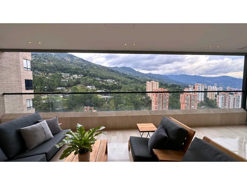 Venta apartamento Poblado La Calera