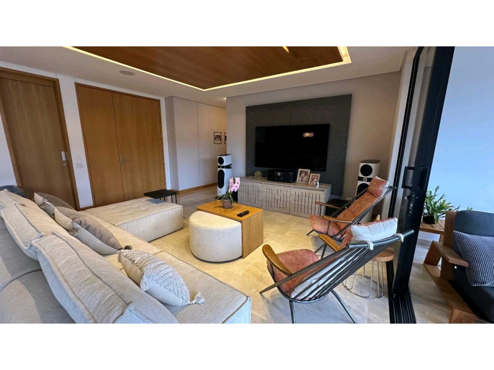 Venta apartamento Poblado La Calera — foto 3