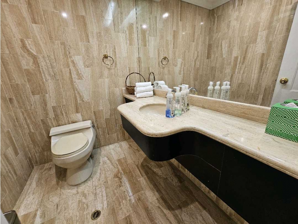 VENTA APARTAMENTO POBLADO LA TOJA — foto 4