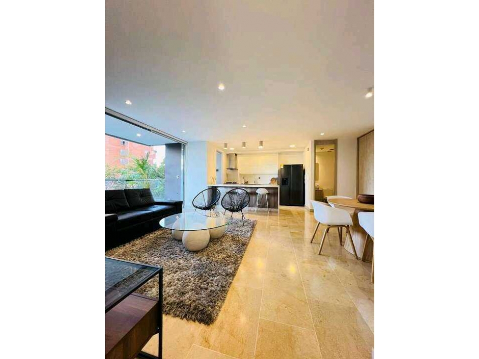 Venta apartamento Poblado Lalinde — foto 2