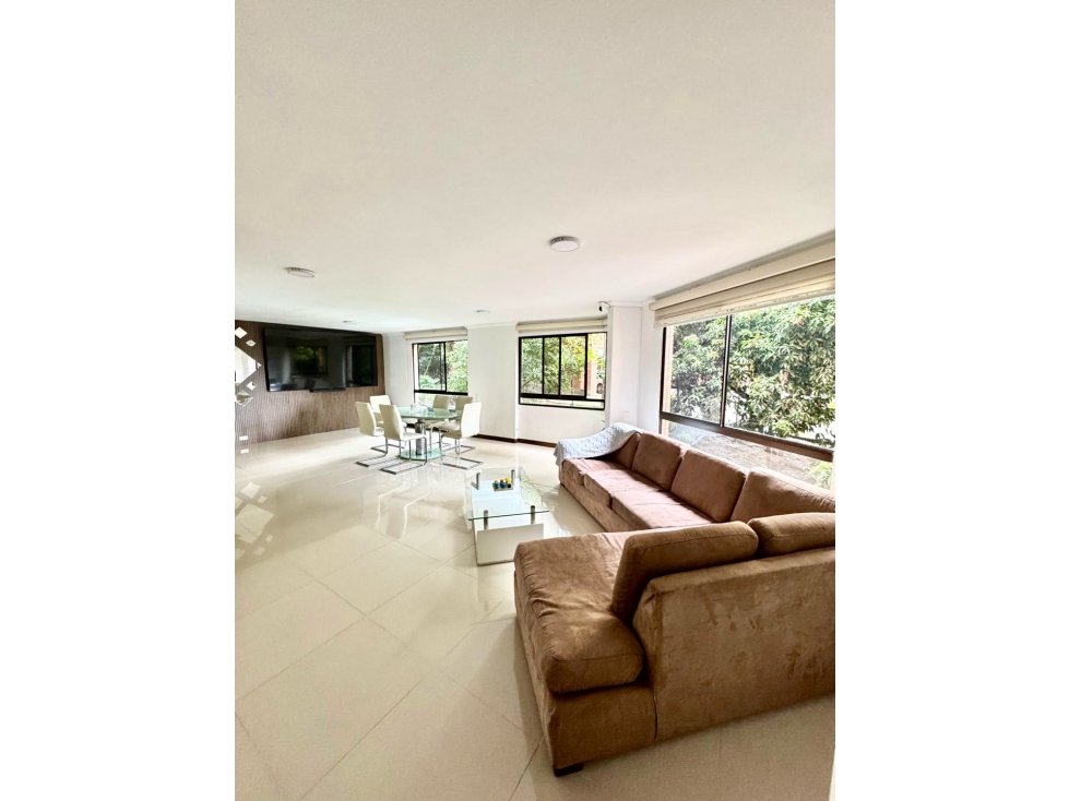 APARTAMENTO PARA LA VENTA EN EL POBLADO LOMA EL TESORO, MEDELLIN — foto 2