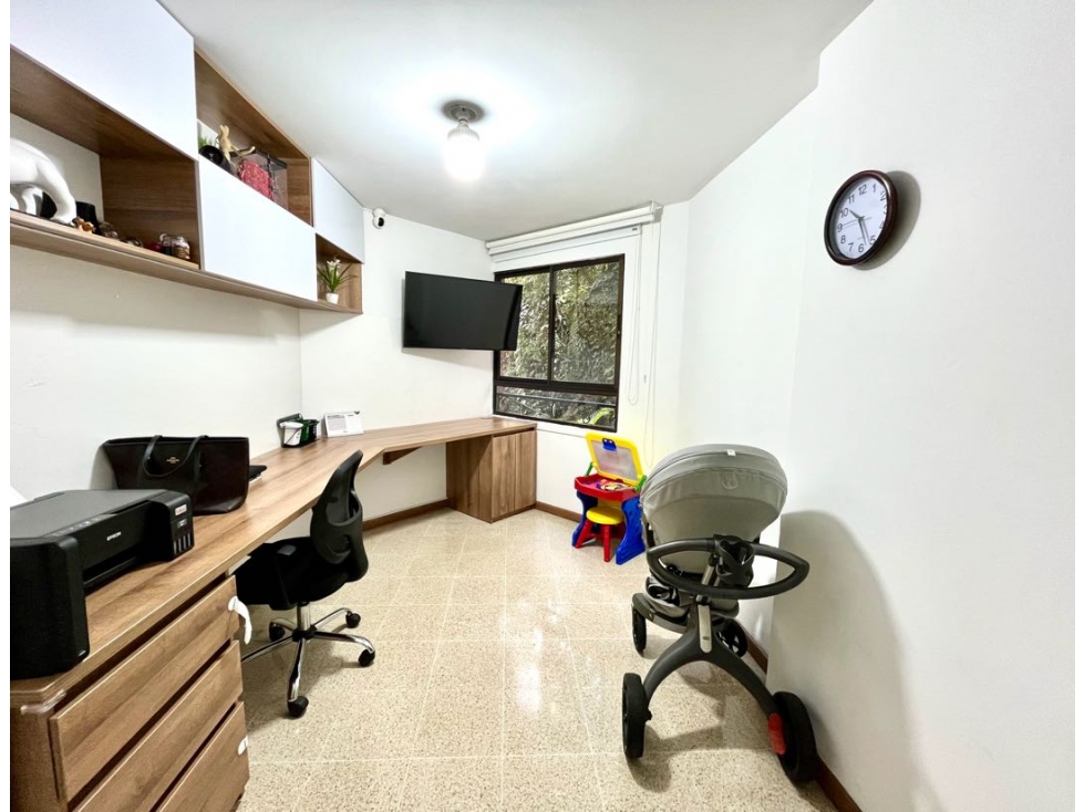 APARTAMENTO PARA LA VENTA EN EL POBLADO LOMA EL TESORO, MEDELLIN — foto 4