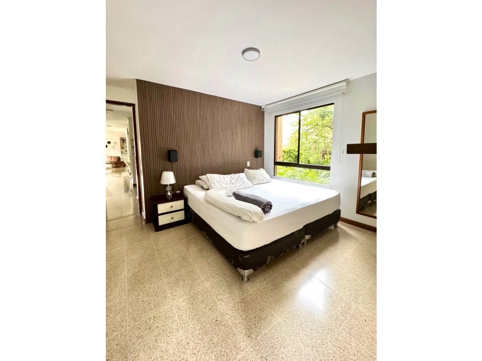 APARTAMENTO PARA LA VENTA EN EL POBLADO LOMA EL TESORO, MEDELLIN — foto 6