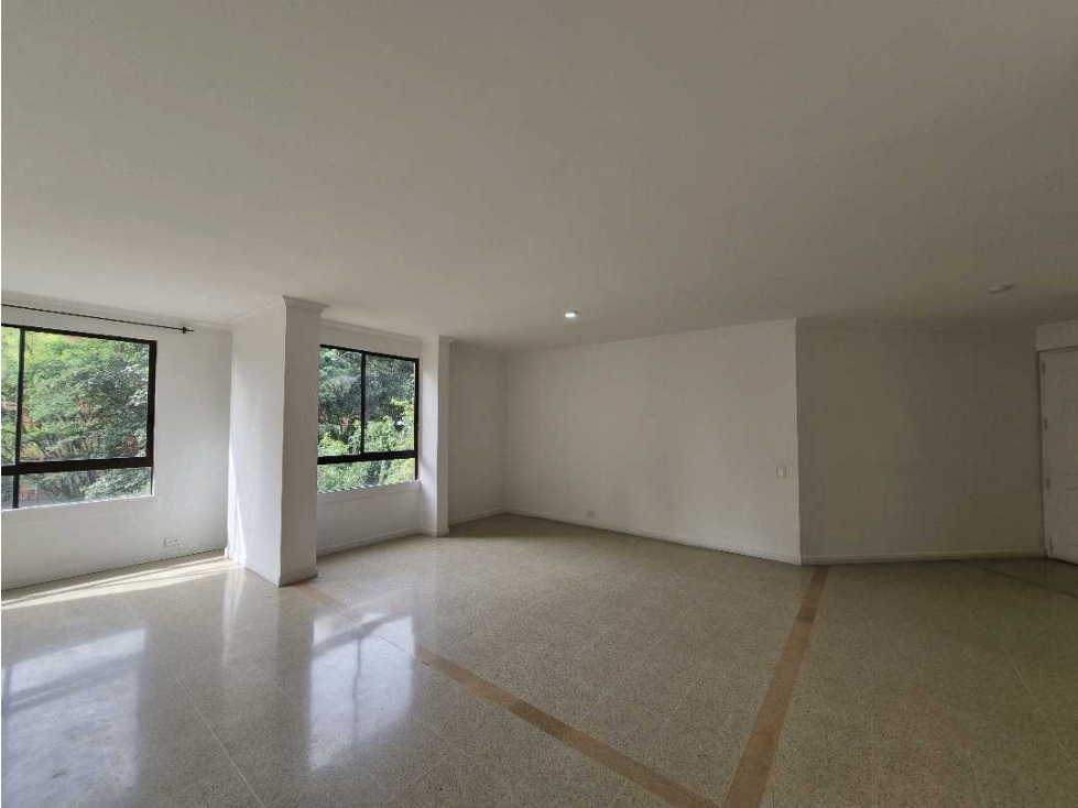 VENTA APARTAMENTO POBLADO LOMA DEL TESORO - PARA REMODELAR — foto 5