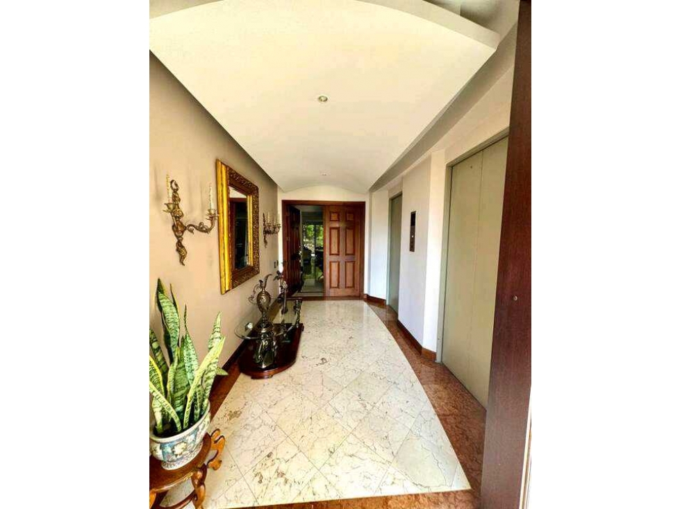 Venta apartamento Poblado sector el Pinar
