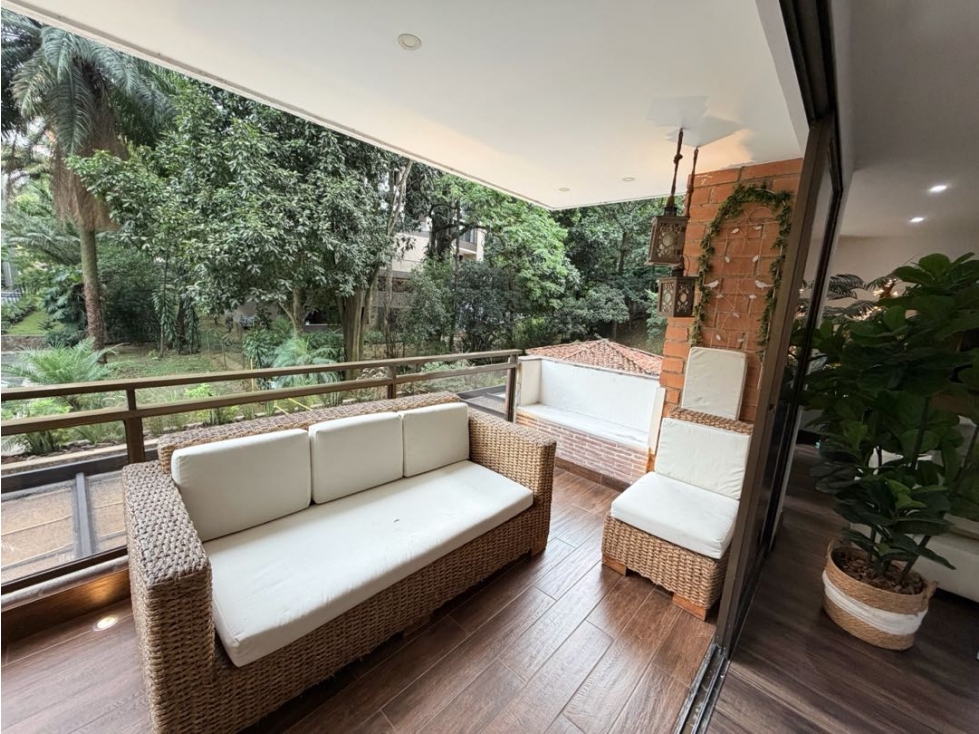 Venta Apartamento Poblado Medellín 186 M2 Balsos 3 balcones - 1