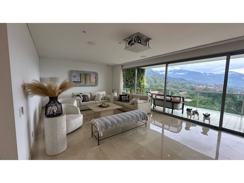 Venta apartamento Poblado parte alta los Balsos