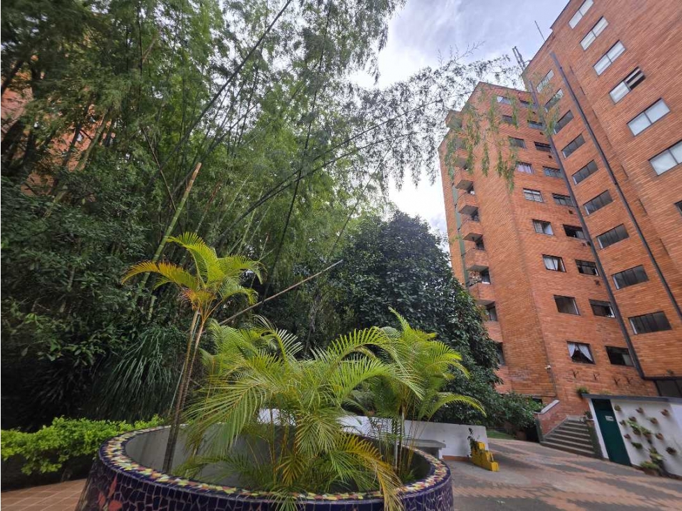 VENTA APARTAMENTO POBLADO PATIO BONITO - EAFIT