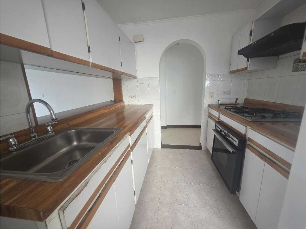 VENTA APARTAMENTO POBLADO PATIO BONITO - EAFIT — foto 5