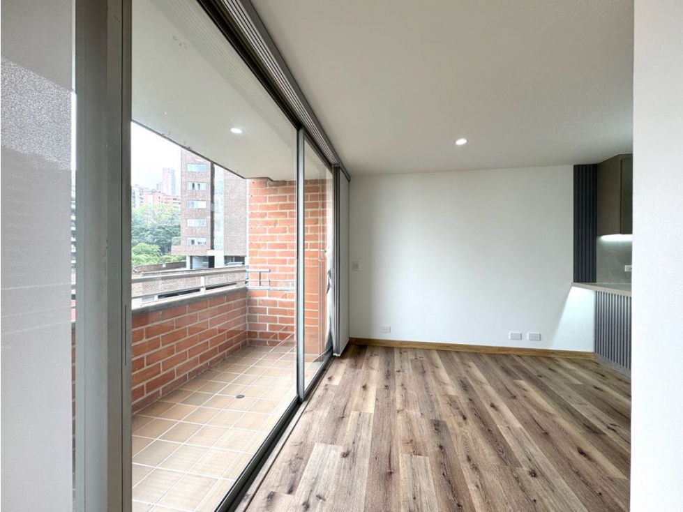 Venta apartaestudio balcón, vista panorámica. El Poblado, Provenza. — foto 2