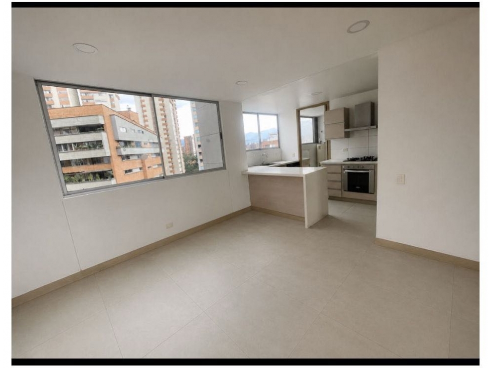 Venta apartamento POBLADO- Santa María de los Ángeles con vista — foto 4