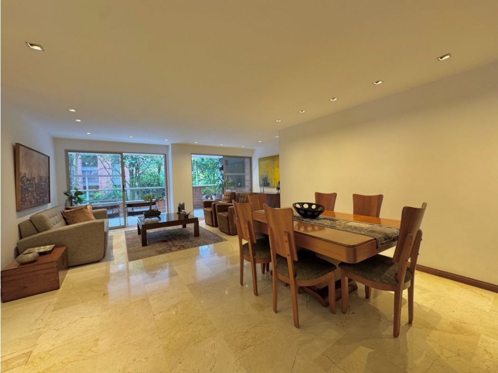 VENTA APARTAMENTO CON TERRAZA Y BALCÓN. LA TOMATERA. EL POBLADO. — foto 6