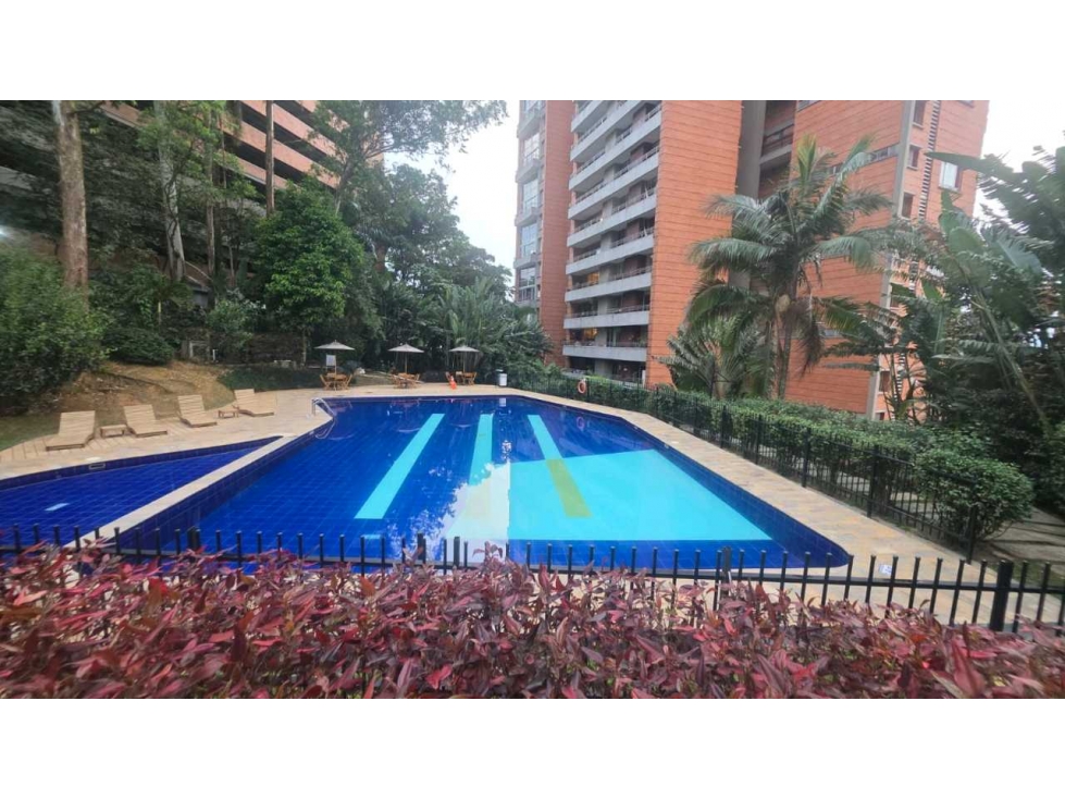 VENTA DE APARTAMENTO DUPLEX EN EL POBLADO - MALL TESORO — foto 4