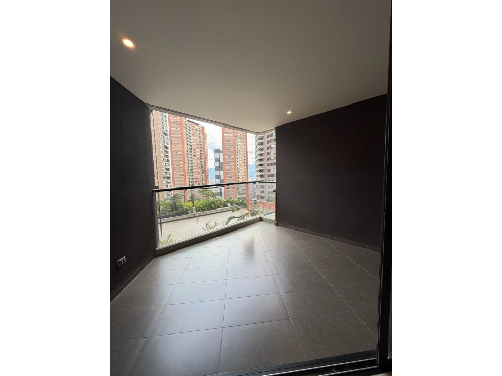 Venta apartamento poblado tres cantos