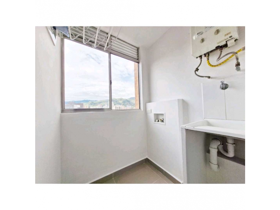 Venta Apartamento Prados de Sabaneta hermosa vista — foto 3