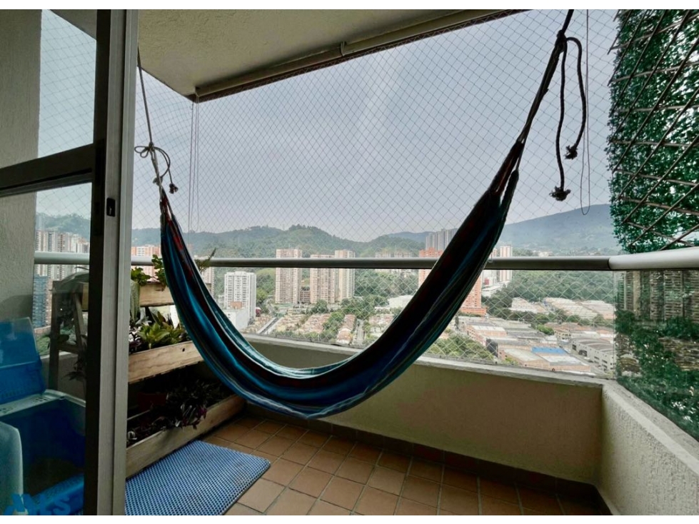 VENTA APARTAMENTO PRADOS DE SABANETA-SECTOR PLANO -CERCA A TODO — foto 2