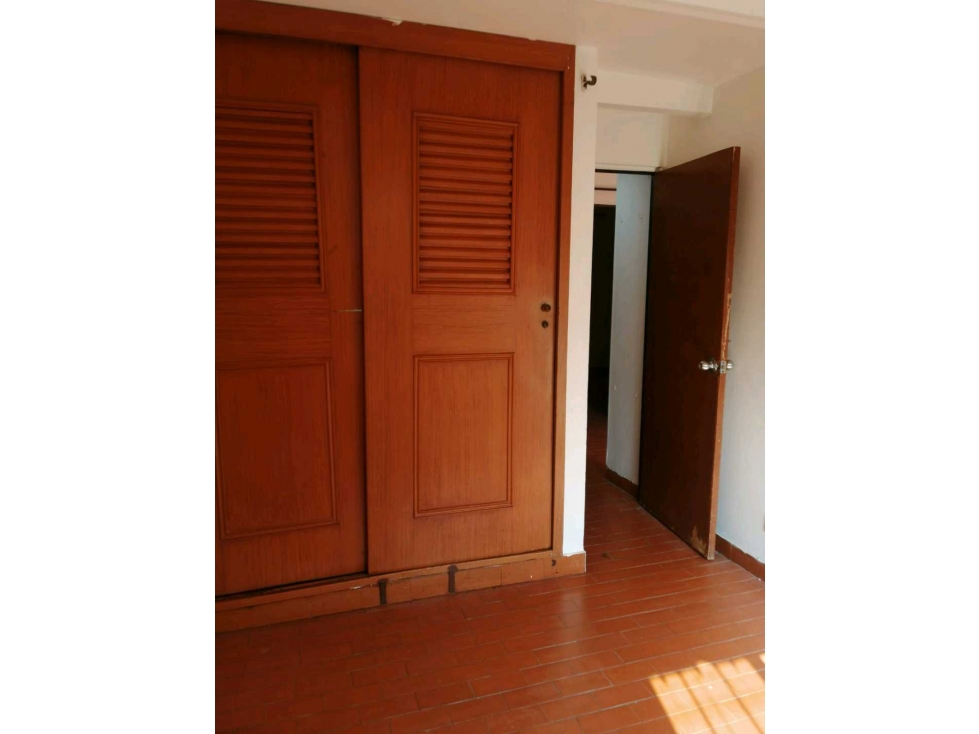 VENTA APARTAMENTO PRIMER PISO ORIENTE VILLA DEL LAGO AMB — foto 4