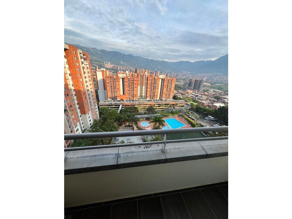 Venta apartamento puerta madera - Bello — foto 2