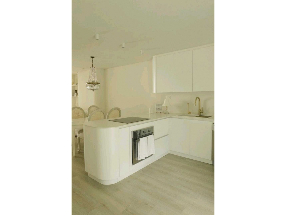 Venta apartamento reformado El Poblado - Ciudad del Rio — foto 4