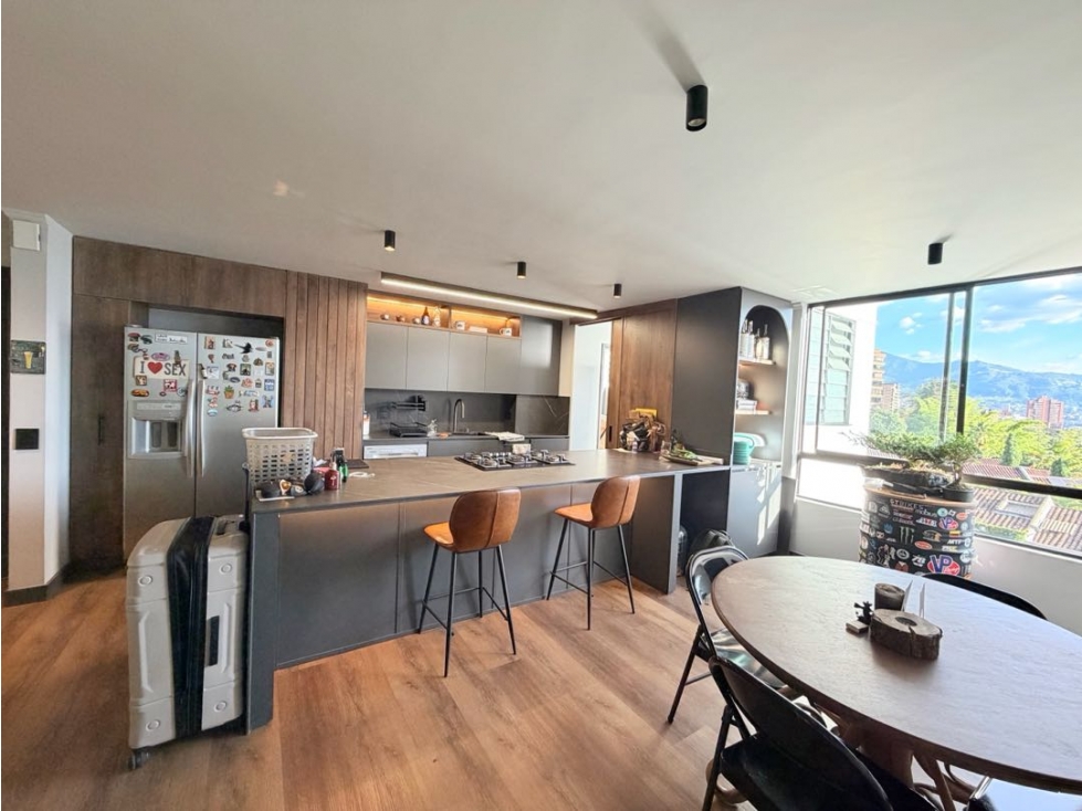Venta apartamento REFORMADO LINDO Balsos 154M2 admon $714.000 — foto 3