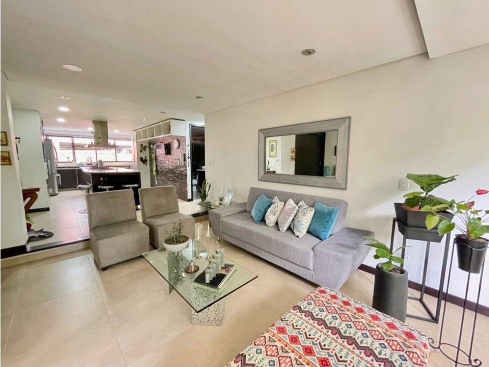VENTA APARTAMENTO REFORMADO ZÚÑIGA — foto 2