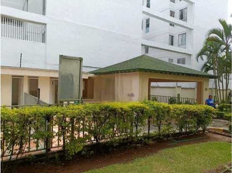 VENTA APARTAMENTO REFUGIO PRIMET PISO XU10496103