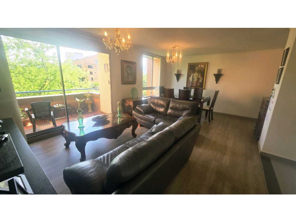 VENTA APARTAMENTO REMODELADO 125 m2 LA FRONTERA EL POBLADO MEDELLIN — foto 6