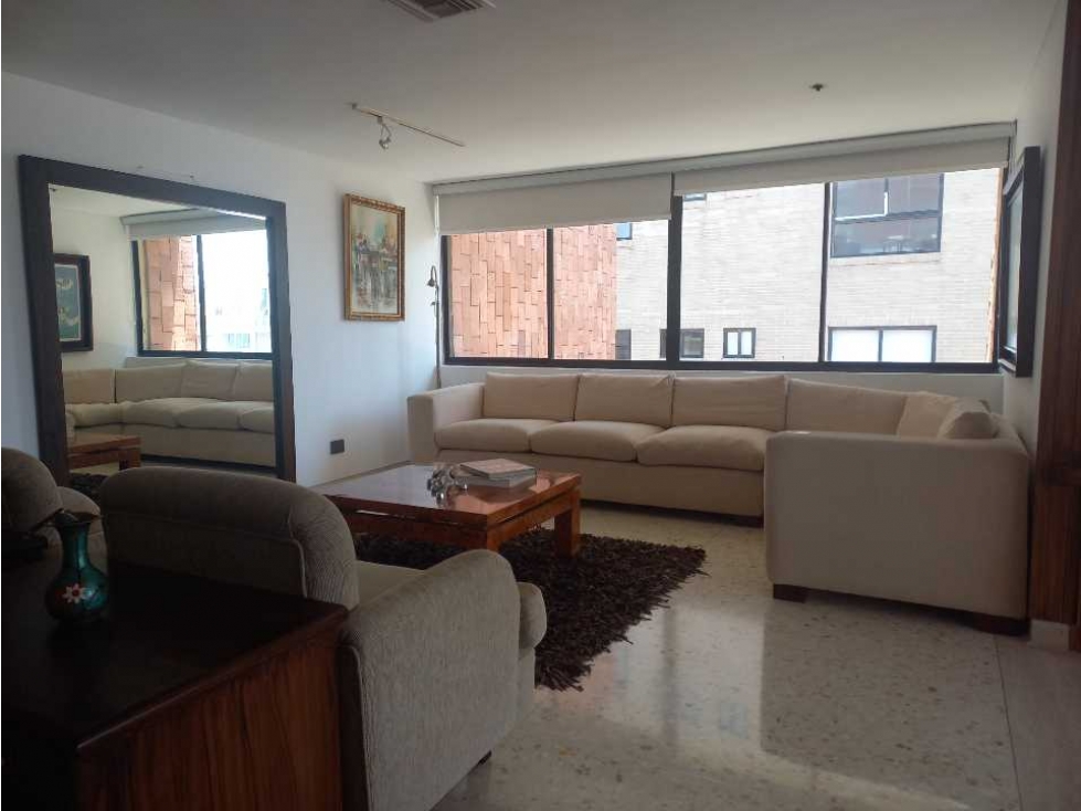Venta Apartamento Remodelado Altos de Riomar — foto 3