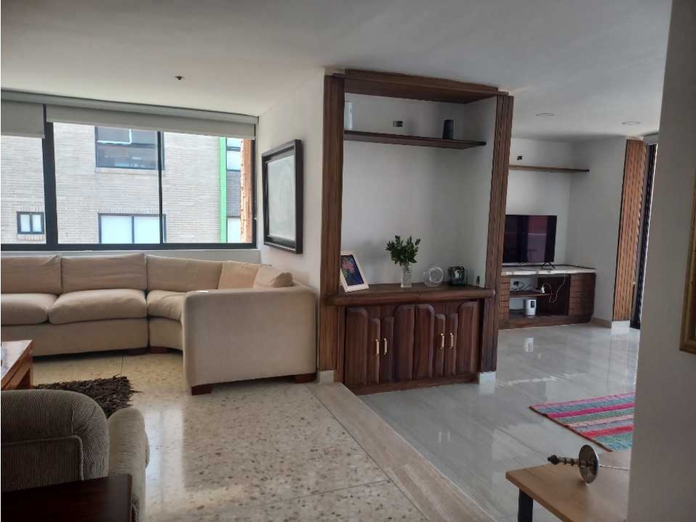 Venta Apartamento Remodelado Altos de Riomar — foto 2