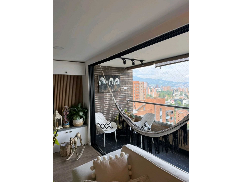 Venta apartamento Remodelado en El Poblado — foto 2