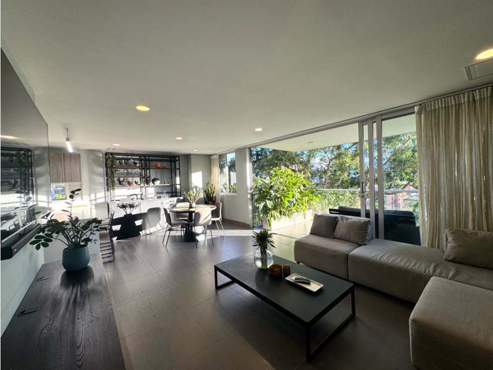 Venta apartamento remodelado, vista panorámica. El Poblado. — foto 4