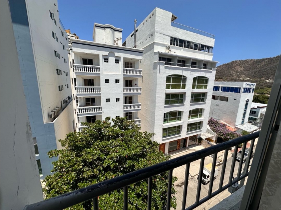 VENTA APARTAMENTO RODADERO SANTA MARTA CERCA AL MAR