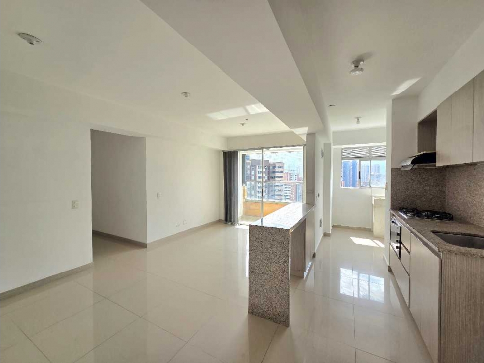 Venta Apartamento Sabaneta. Cerca Hospital Venancio Díaz. 74 m2 — foto 2