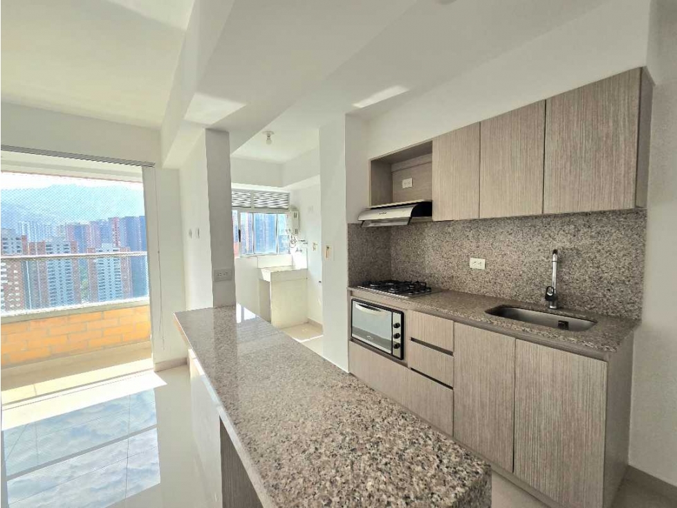 Venta Apartamento Sabaneta. Cerca Hospital Venancio Díaz. 74 m2 — foto 4