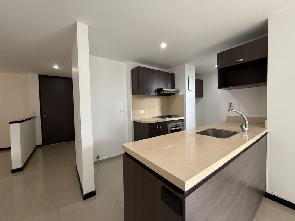Venta apartamento SABANETA la Vega sector Plano