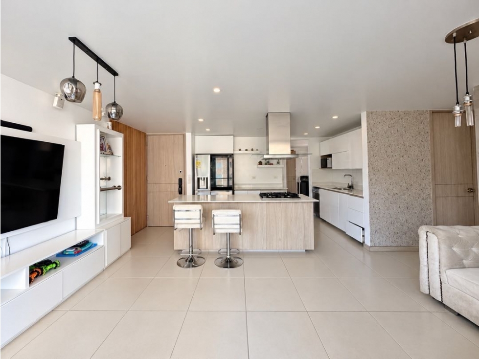 Venta apartamento sabaneta San José zona plana