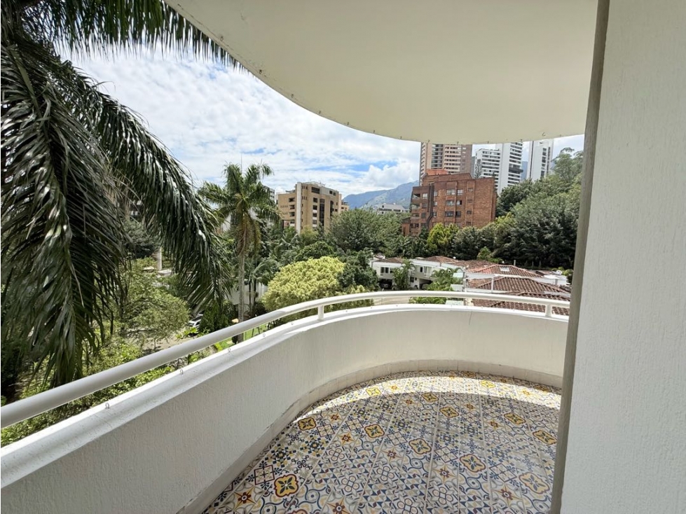 Venta Apartamento San Lucas Medellín 149 M2 amplio balcón — foto 4