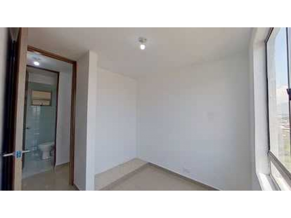 VENTA APARTAMENTO EN SANTA BARBARA NORTE DE CALI CON PISCINA — foto 2