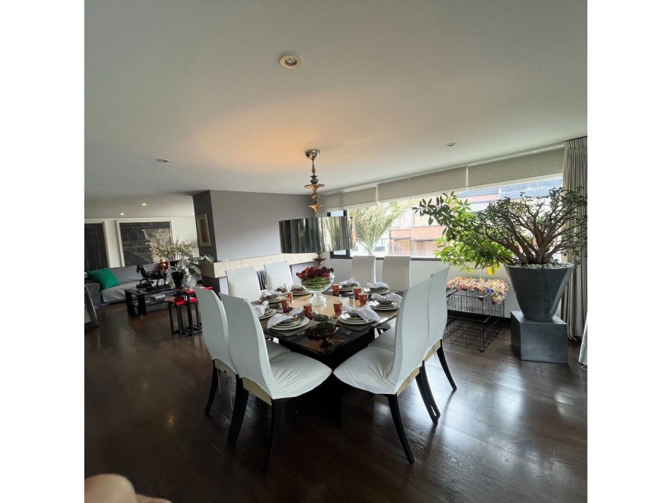 Venta apartamento Santa Bárbara 210m 3habs balcón Bogotá colombia
