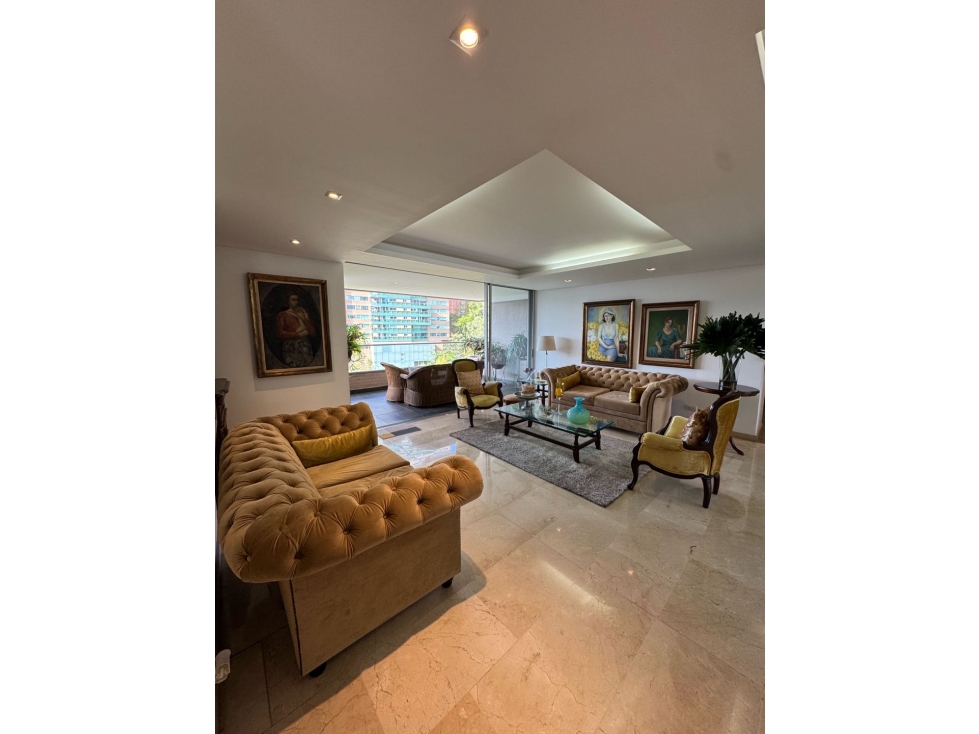 Venta apartamento sector clínica El Rosario Tesoro Medellín