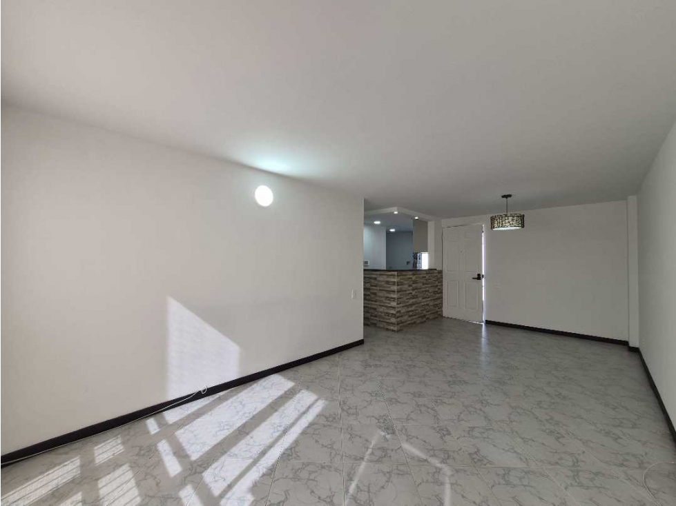 VENTA APARTAMENTO SECTOR LA AMÉRICA AV. SAN JUAN — foto 2