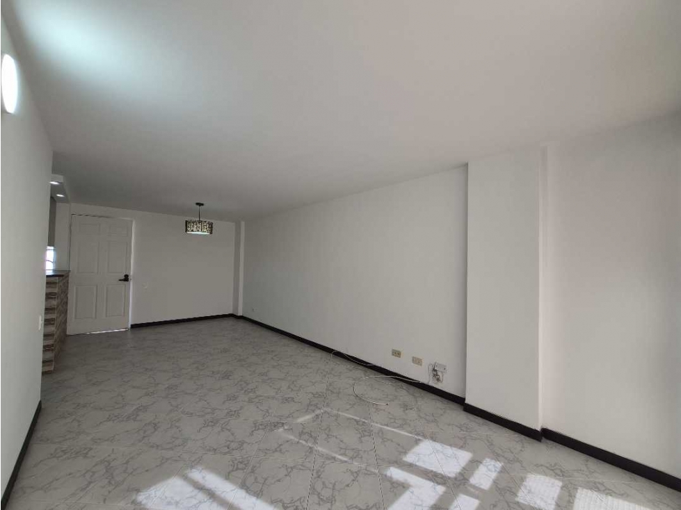 VENTA APARTAMENTO SECTOR LA AMÉRICA AV. SAN JUAN — foto 3