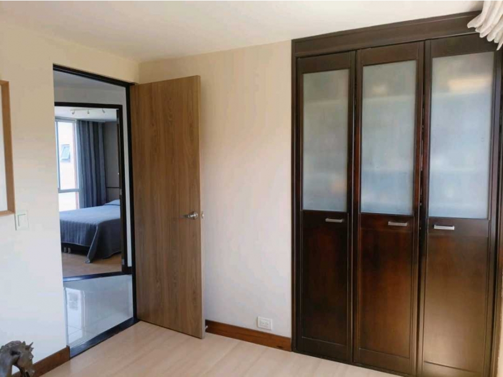 Venta apartamento sector loma de los Bernal parte baja — foto 5