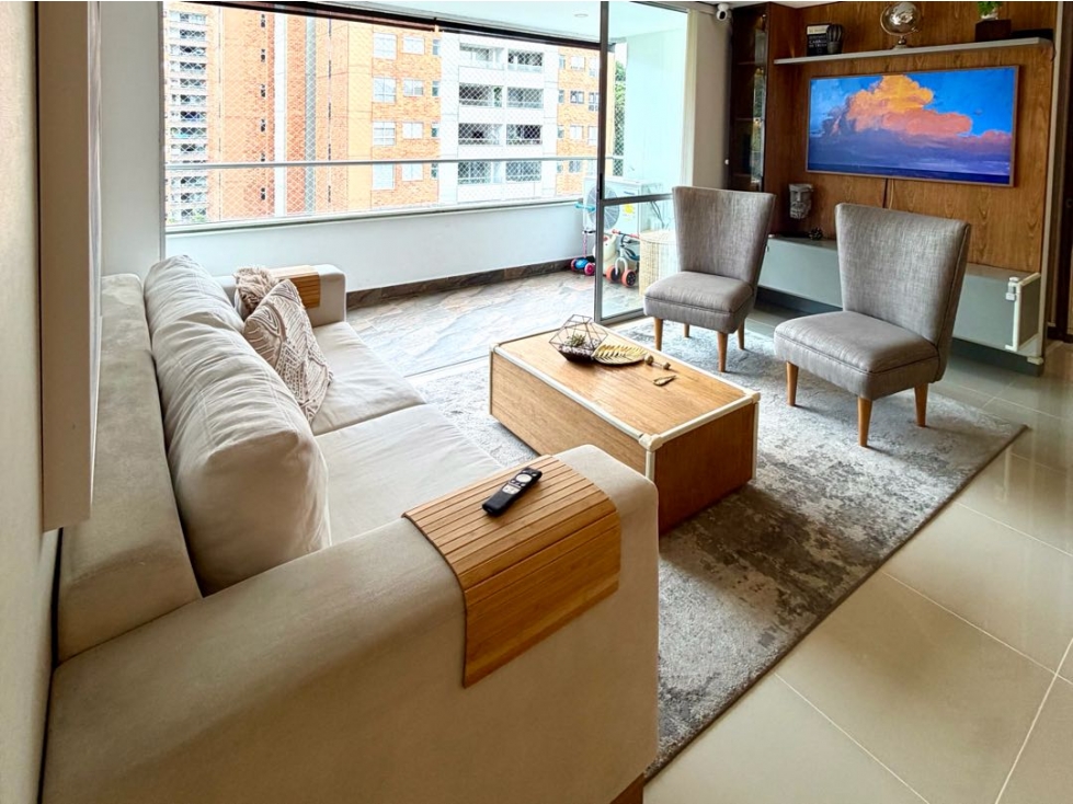 VENTA APARTAMENTO SEÑORIAL ENVIGADO