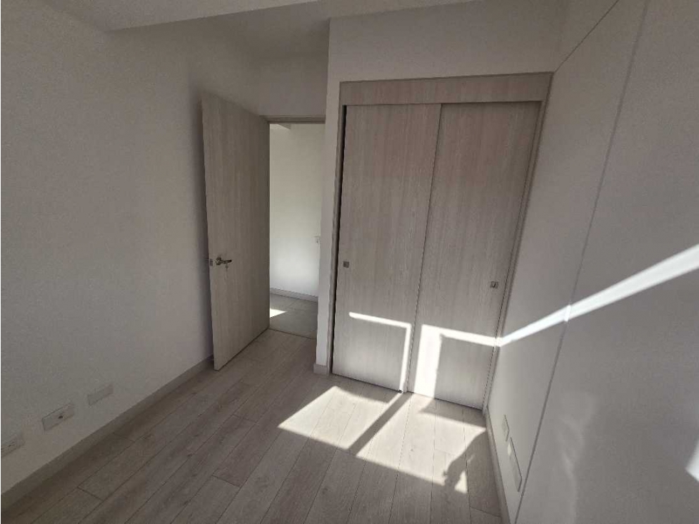 VENTA APARTAMENTO TERRAZAS DEL RIO ENVIGADO 70MTS VALOR FINAL — foto 4