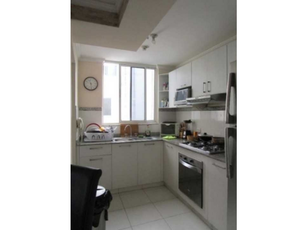 VENTA APARTAMENTO TORRES DE CANTABRIA 2 RECAMARAS — foto 4