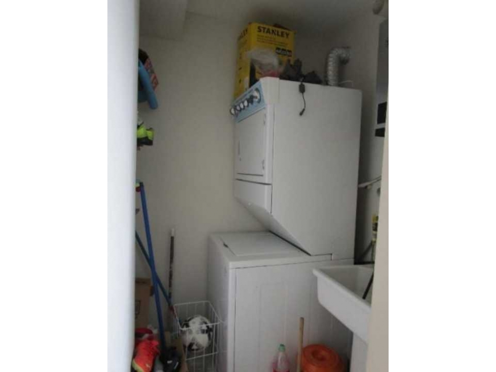 VENTA APARTAMENTO TORRES DE CANTABRIA 2 RECAMARAS — foto 6