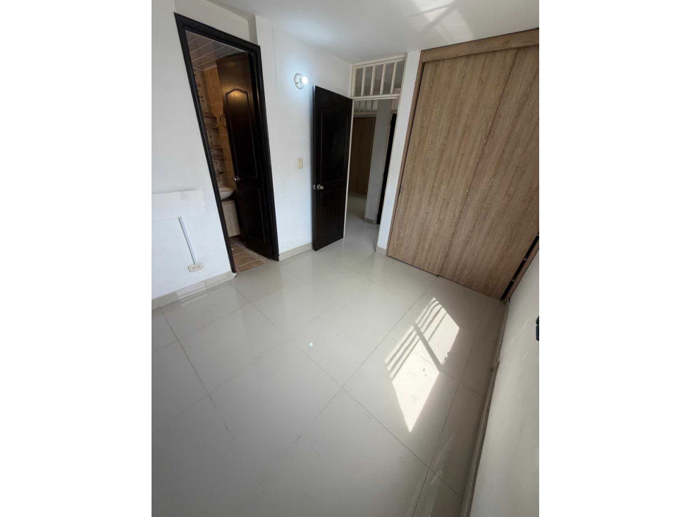 Venta apartamento torres de comfandi — foto 6