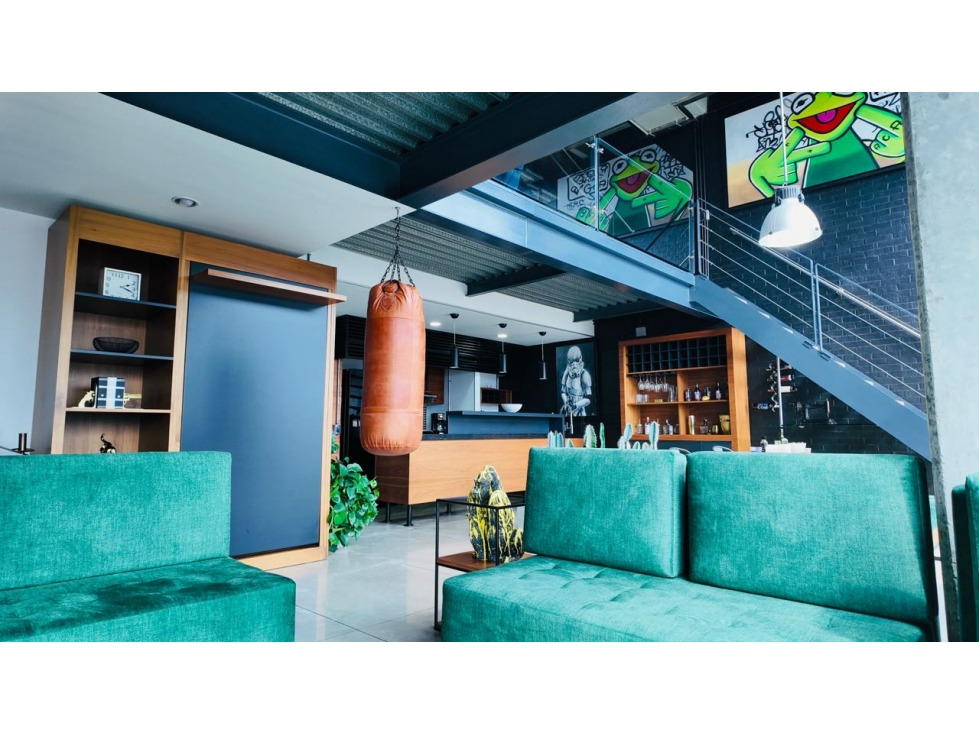 Venta apartamento triplex Medellin sector Astorga